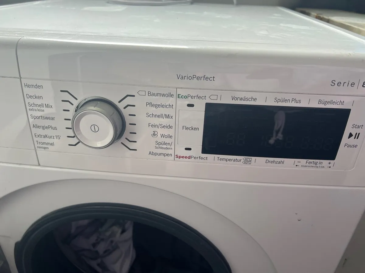 Bosch wash machine series 8, 9kg German control pa - Image 2
