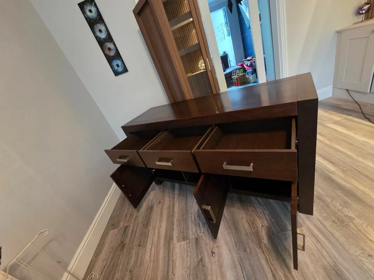 Sideboard - Image 2