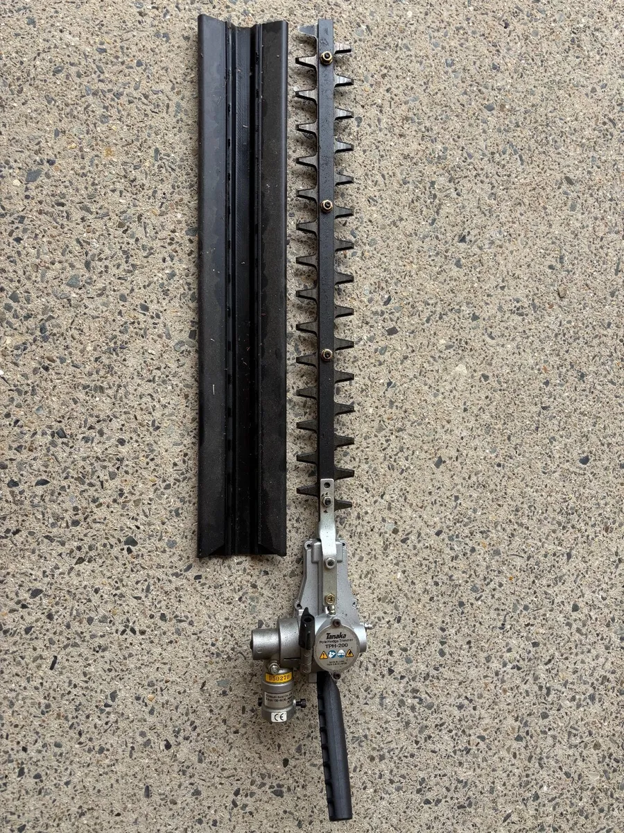 Tanaka TPH 200 Hedgetrimmer Attachment - Image 2
