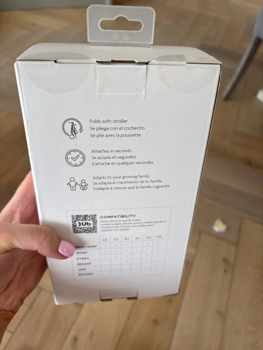 Uppababy V2 Lower car seat adapters - Image 2