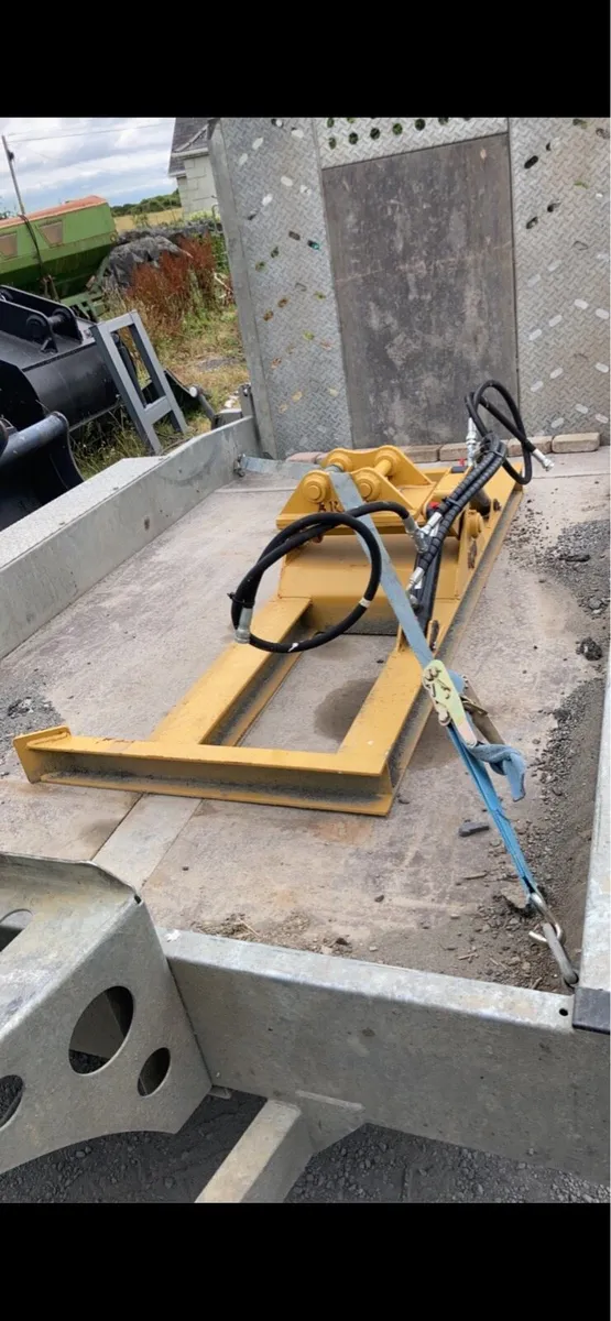 Tilting Grading beam to suit 3 ton - Image 2
