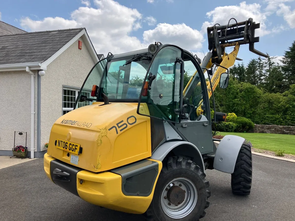 KRAMER LOADING SHOVEL - Image 3