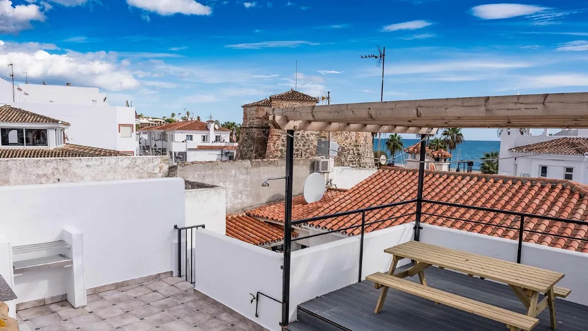 Spanish holiday rental, La Cala de Mijas, Malaga - Image 1