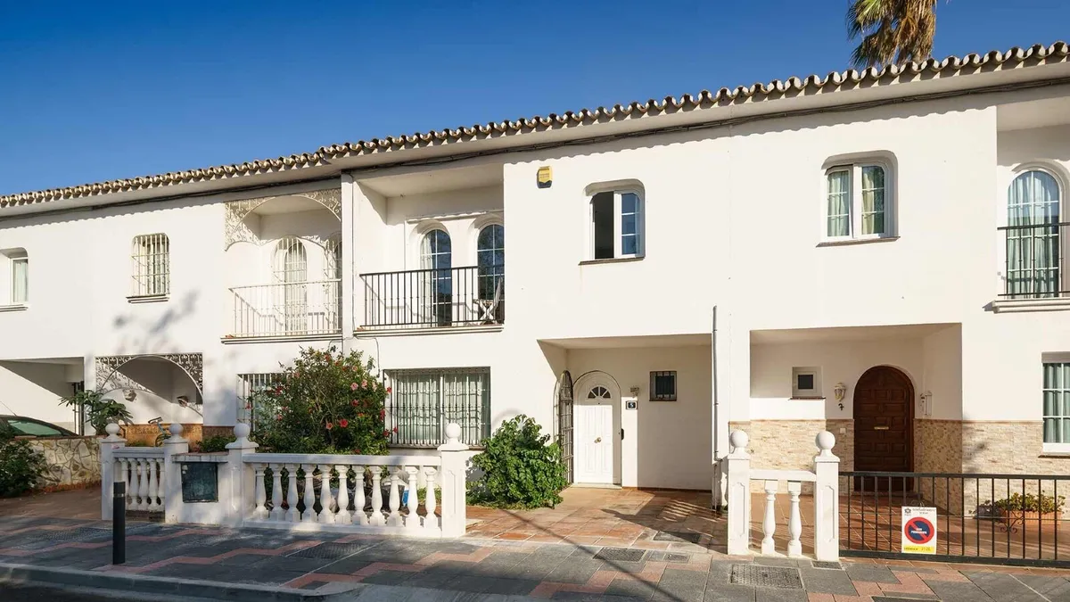 Spanish holiday rental, La Cala de Mijas, Malaga - Image 2