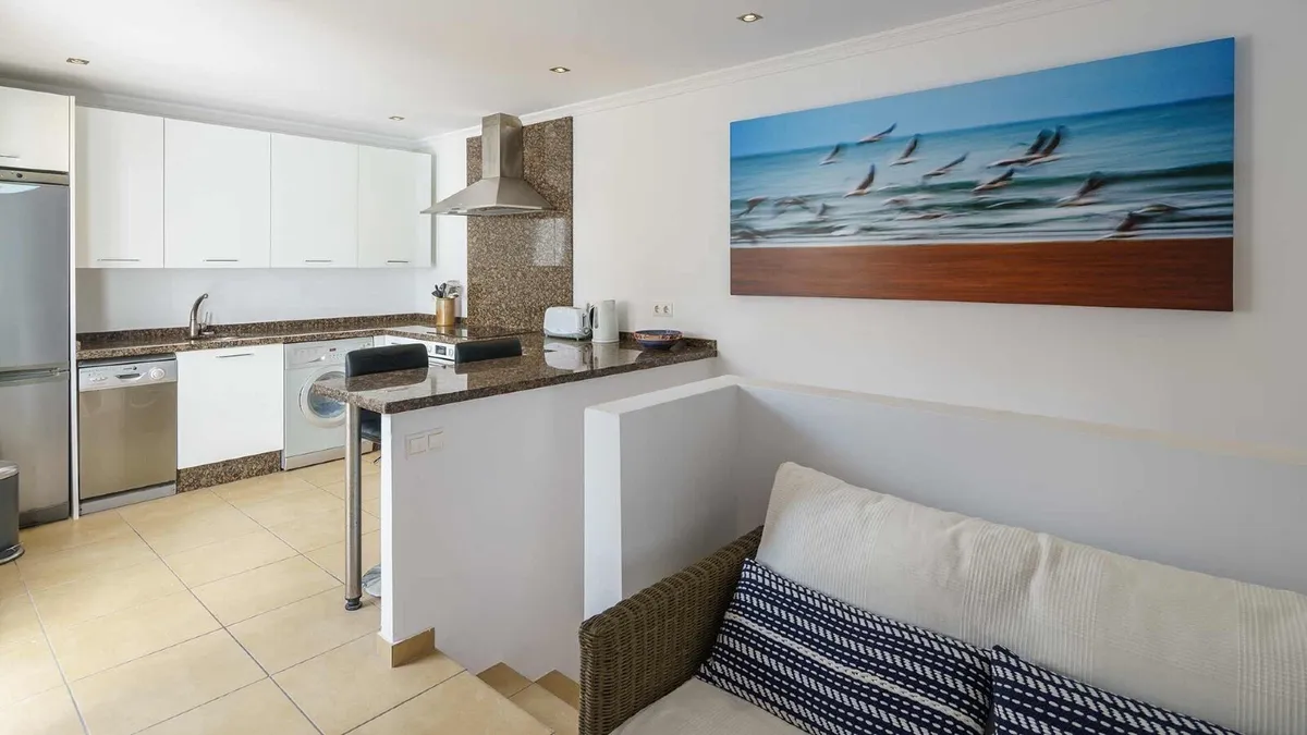 Spanish holiday rental, La Cala de Mijas, Malaga - Image 4