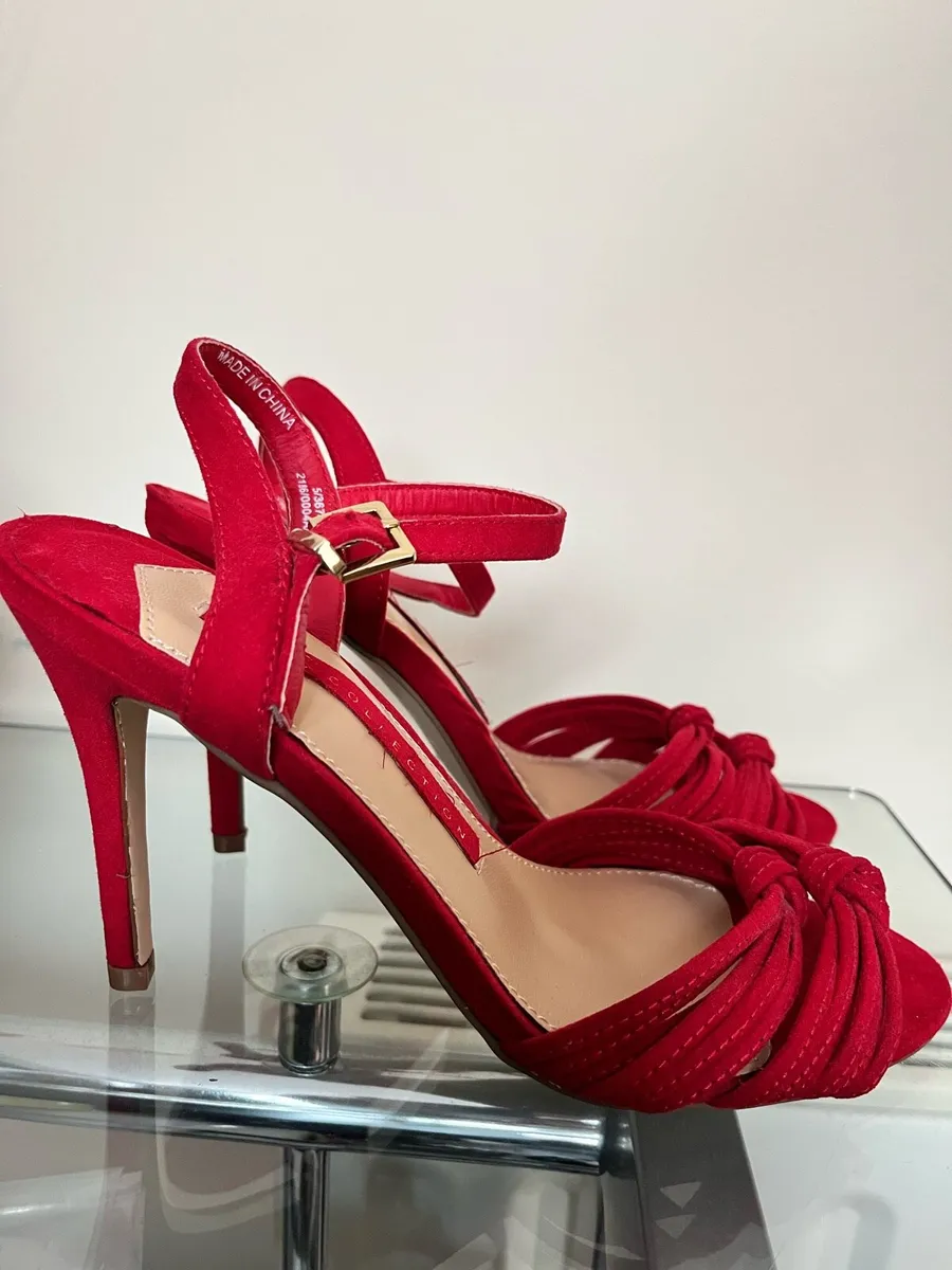 Red suede sandals - Image 2