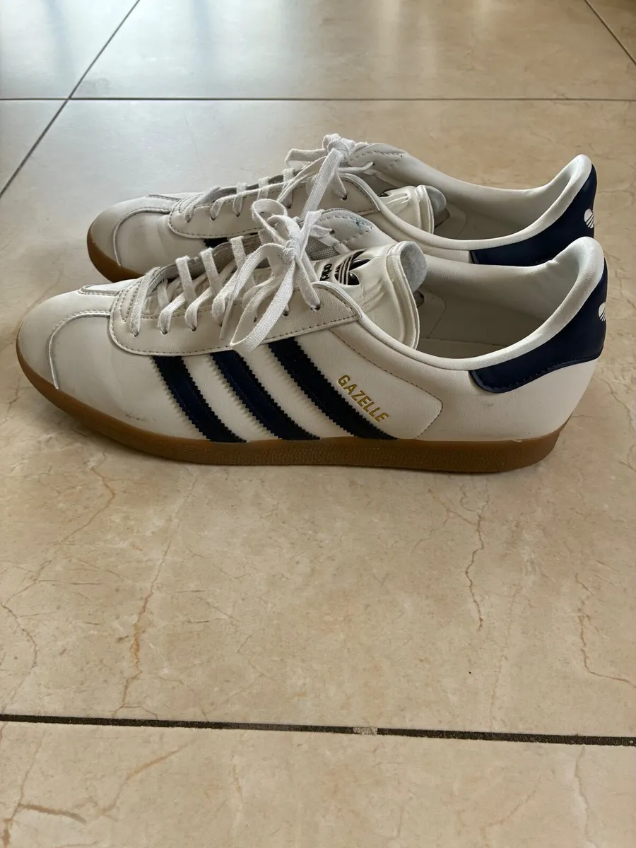 Trainers - Image 2