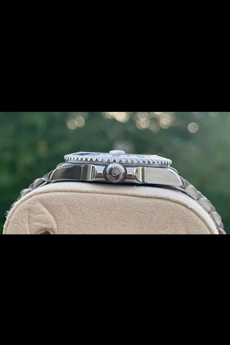 Rolex GMT Master II Batgirl - Image 4