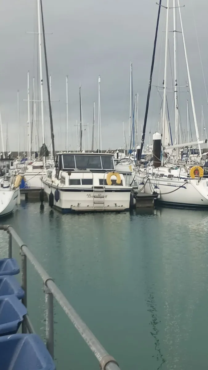 Boat cruiser - Image 3