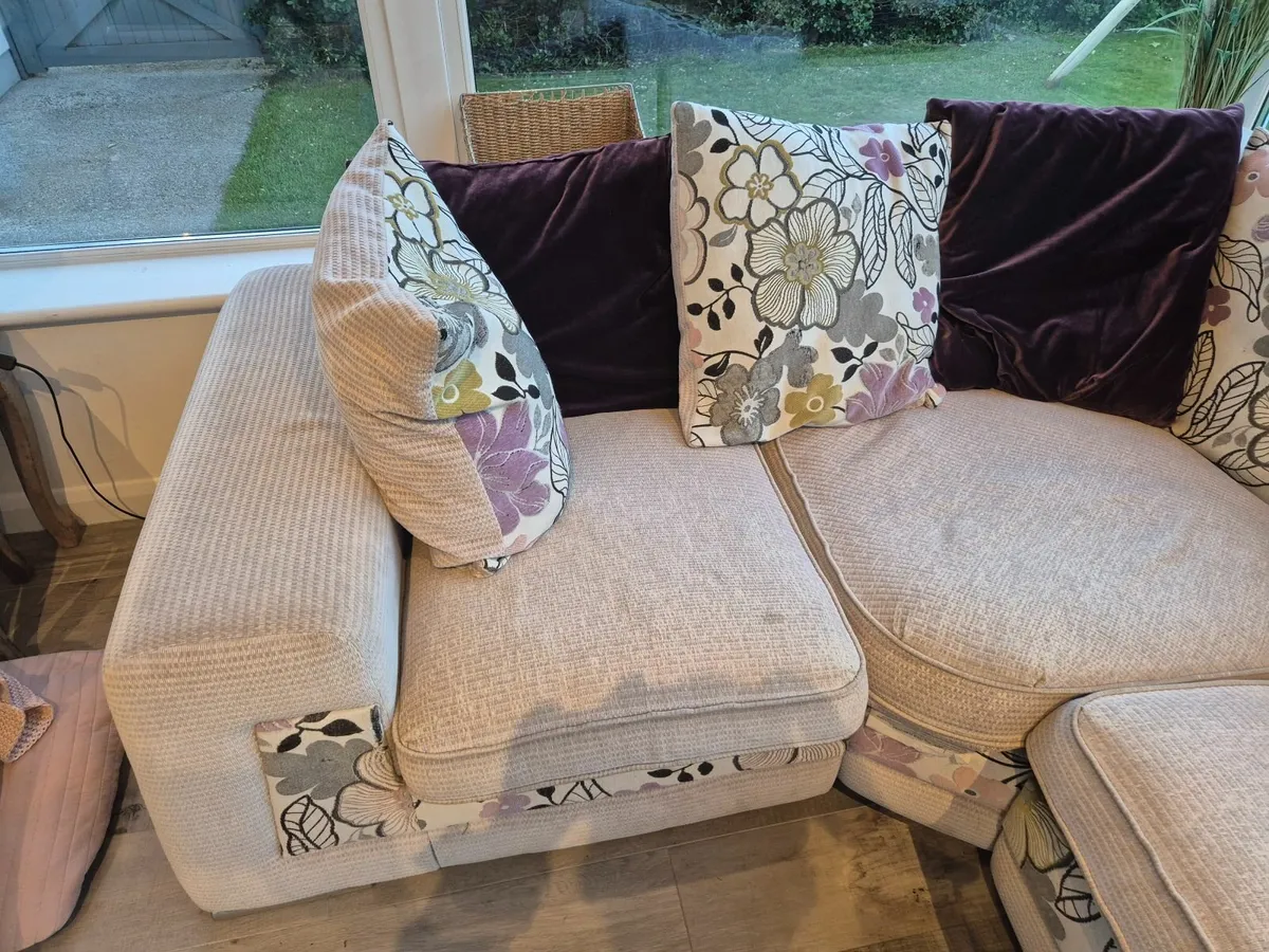 L-shaped Couch - Image 2