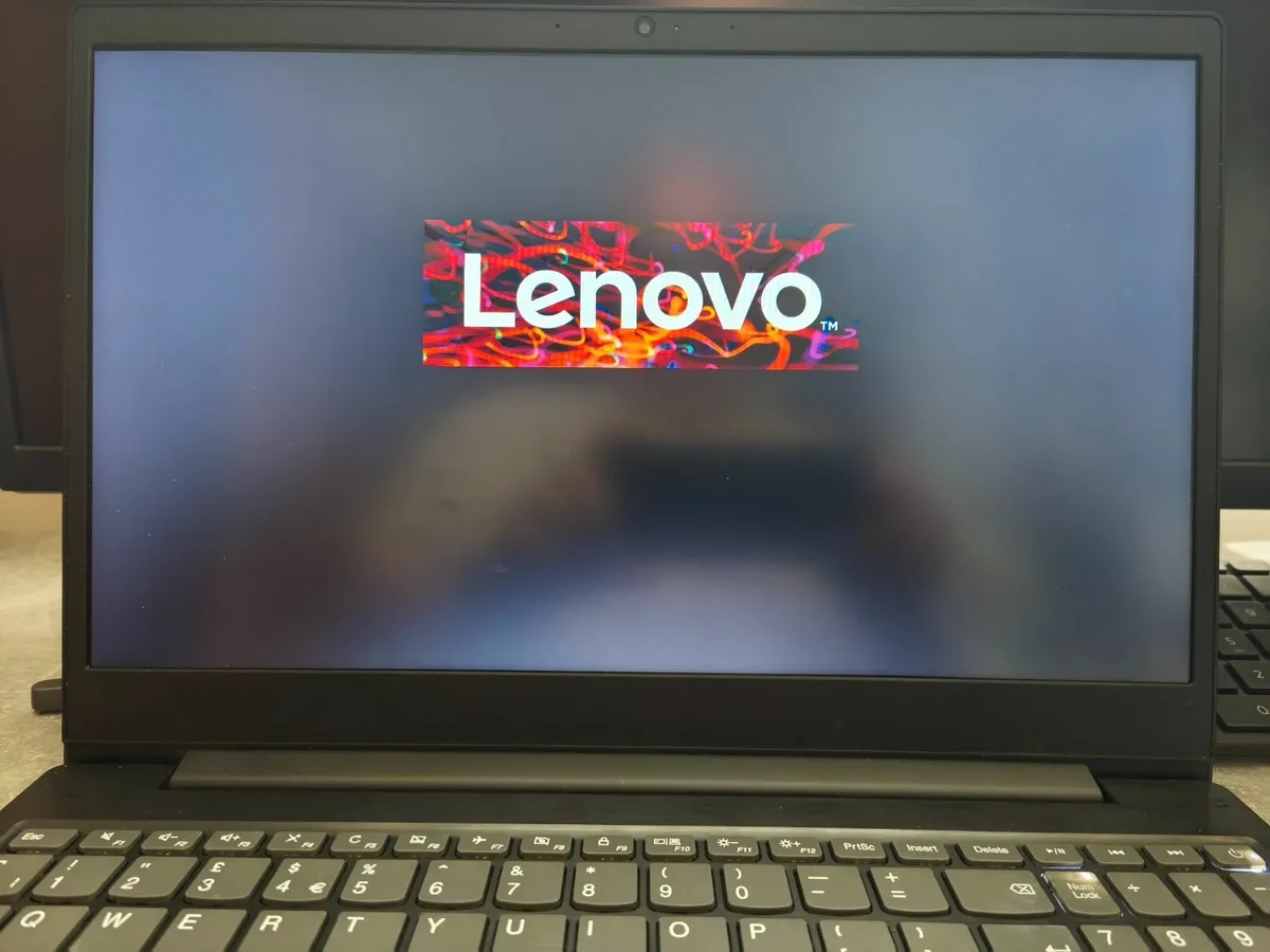 Lenovo i5 15,6" Windows 11 Laptop - Image 1