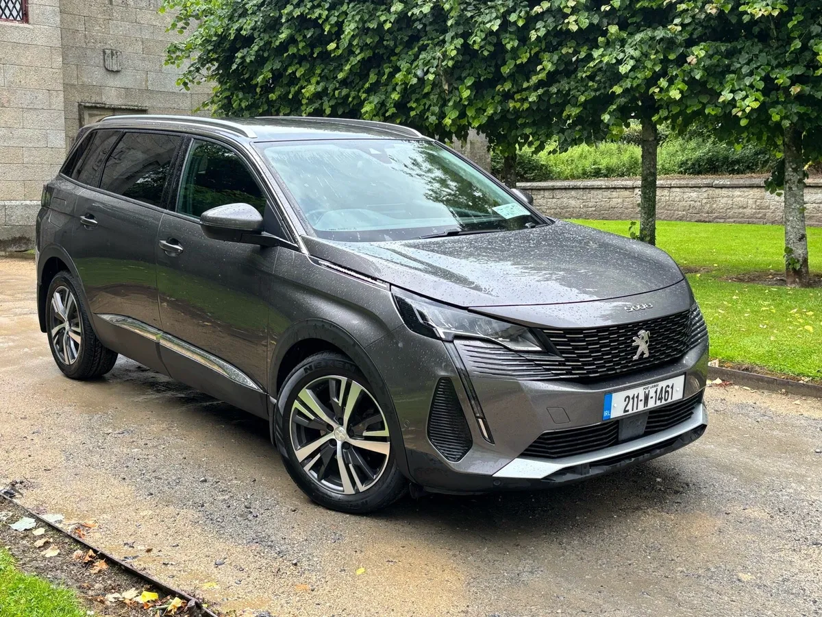 Peugeot 5008, 7 seater - Image 2
