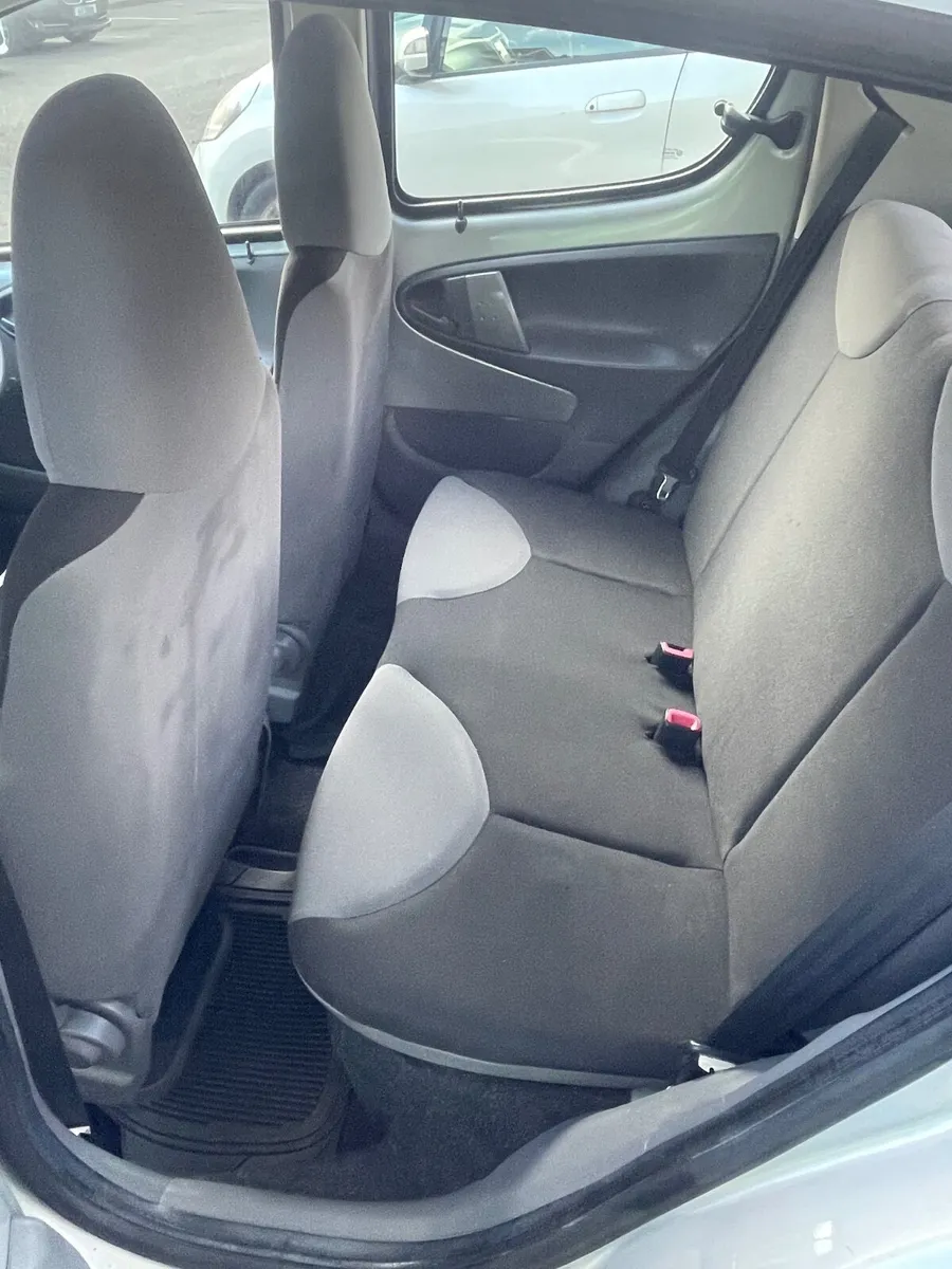Citroen C1 2011 - Image 2