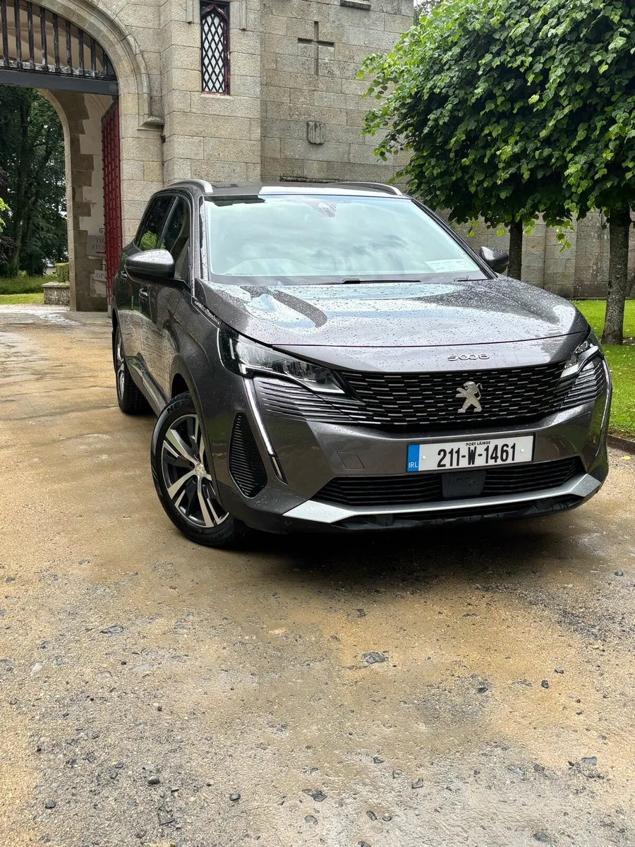 Peugeot 5008, 7 seater - Image 3