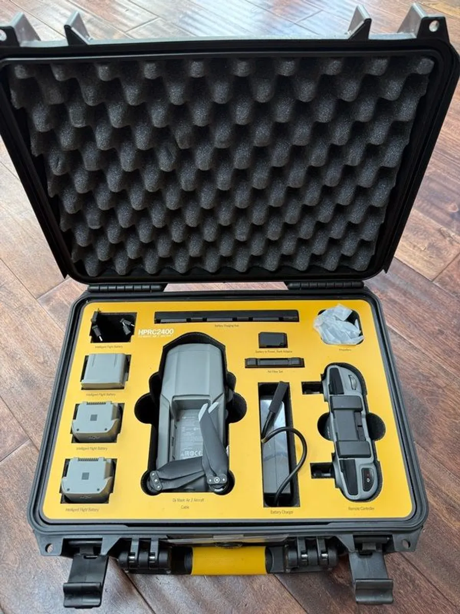 DJI Mavic Air 2 Fly More Combo - Image 3