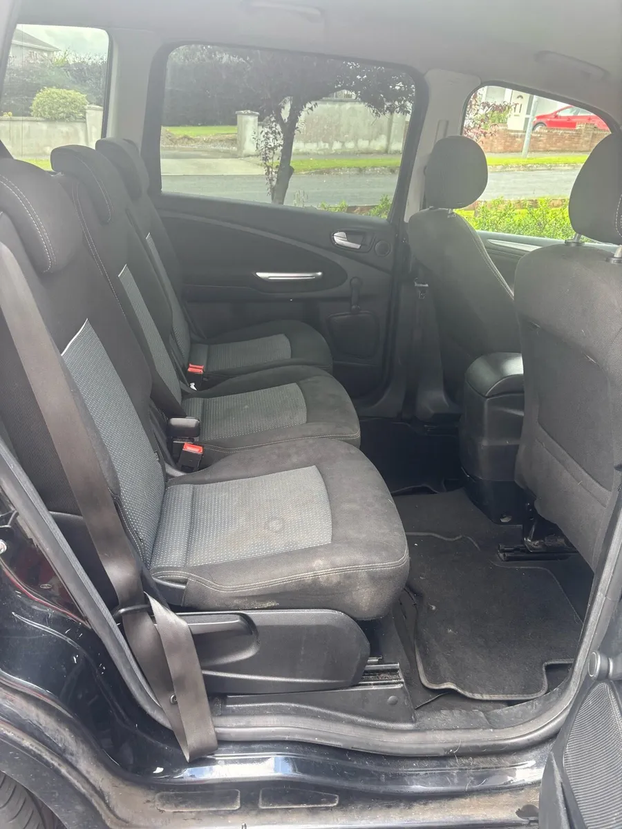 Ford galaxy - Image 3