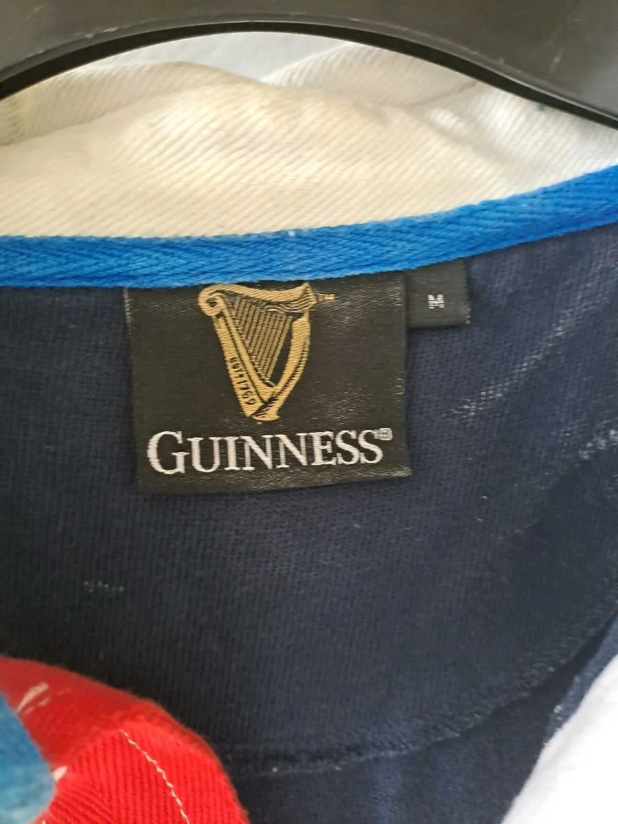 Guiness rugby top Size M - Image 3