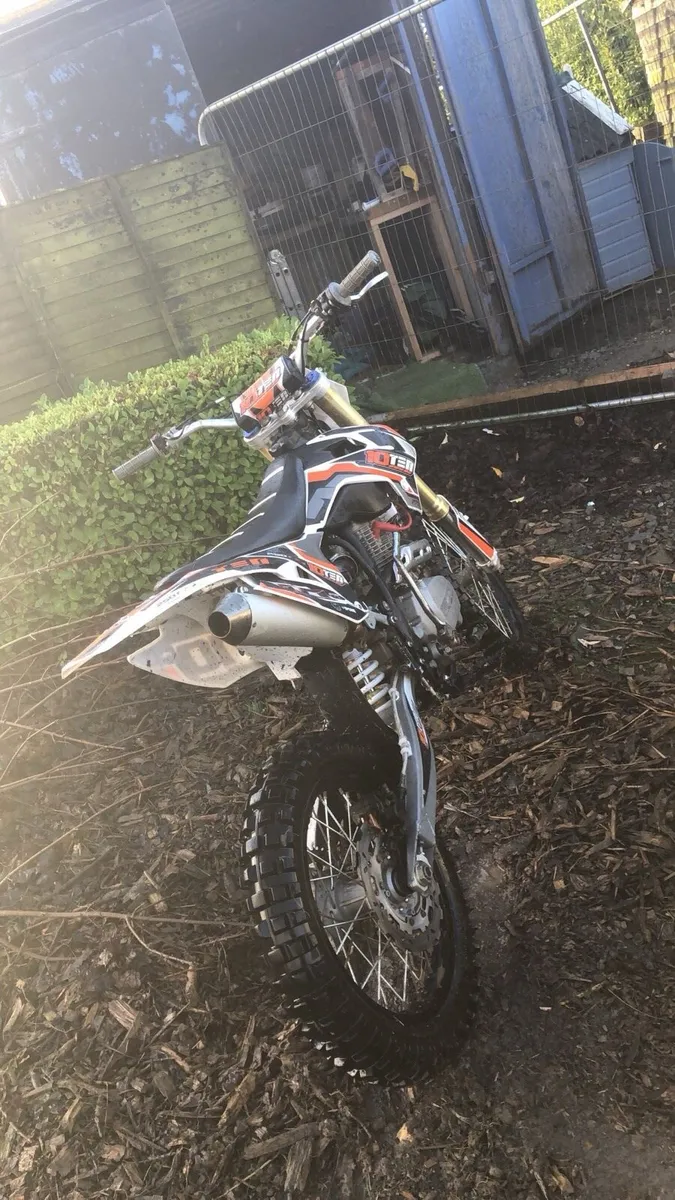 10Ten dirtbike - Image 2