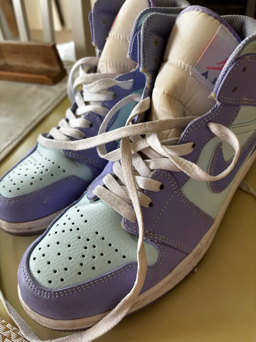 Jordan’s - Image 1