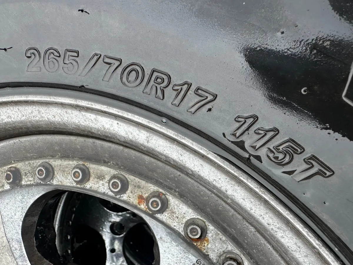Landcruiser Amazon wheels & tyres - Image 2