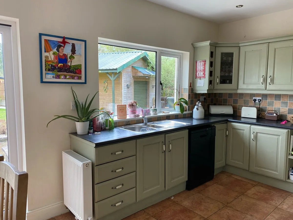 Kitchen units - Image 3
