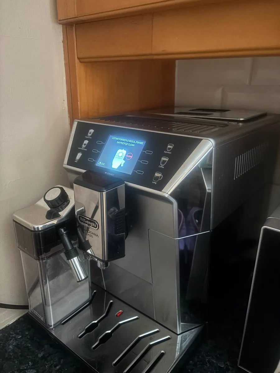 Coffee machine - Image 2