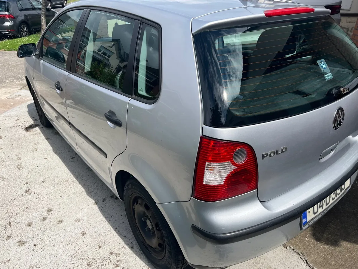 Volkswagen Polo 2004 - Image 2