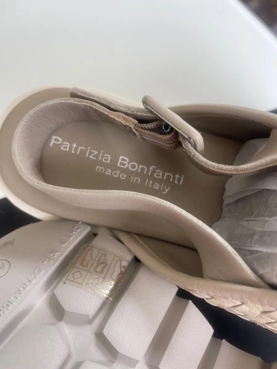 Ladies Summer Sandals - Image 2