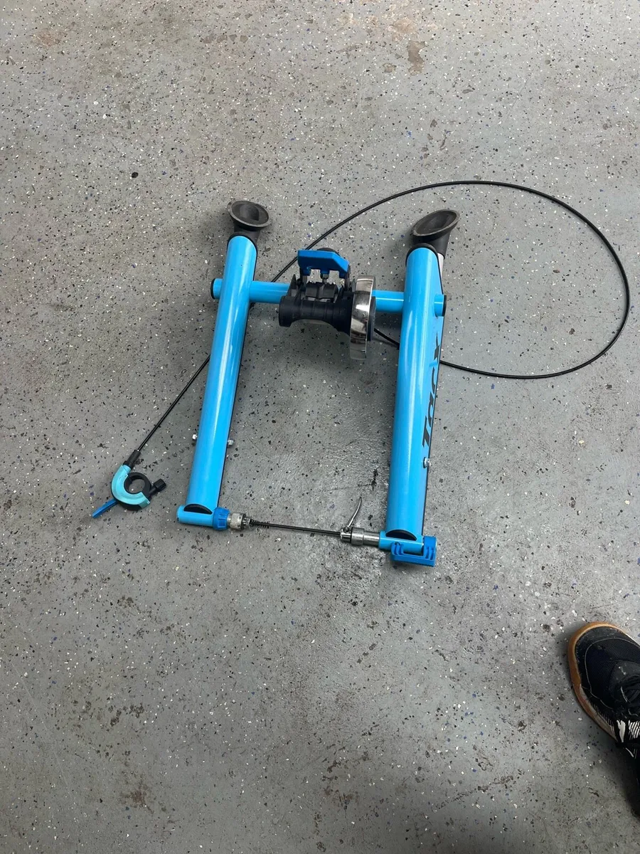 Tacx Turbo Trainer - Image 1