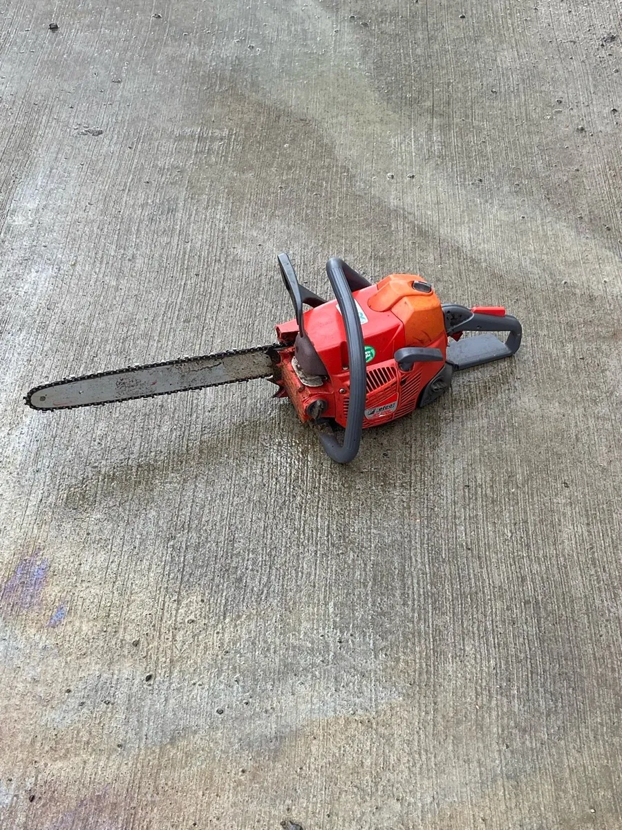 Ecco chainsaw - Image 1