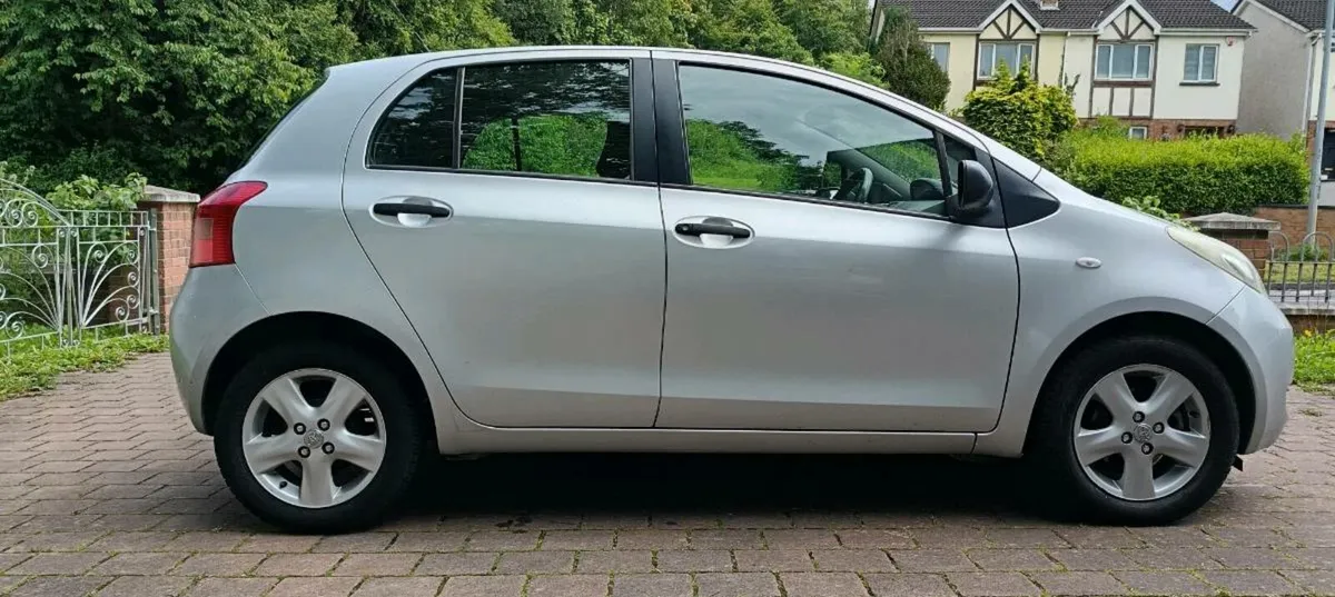 Car - Image 4