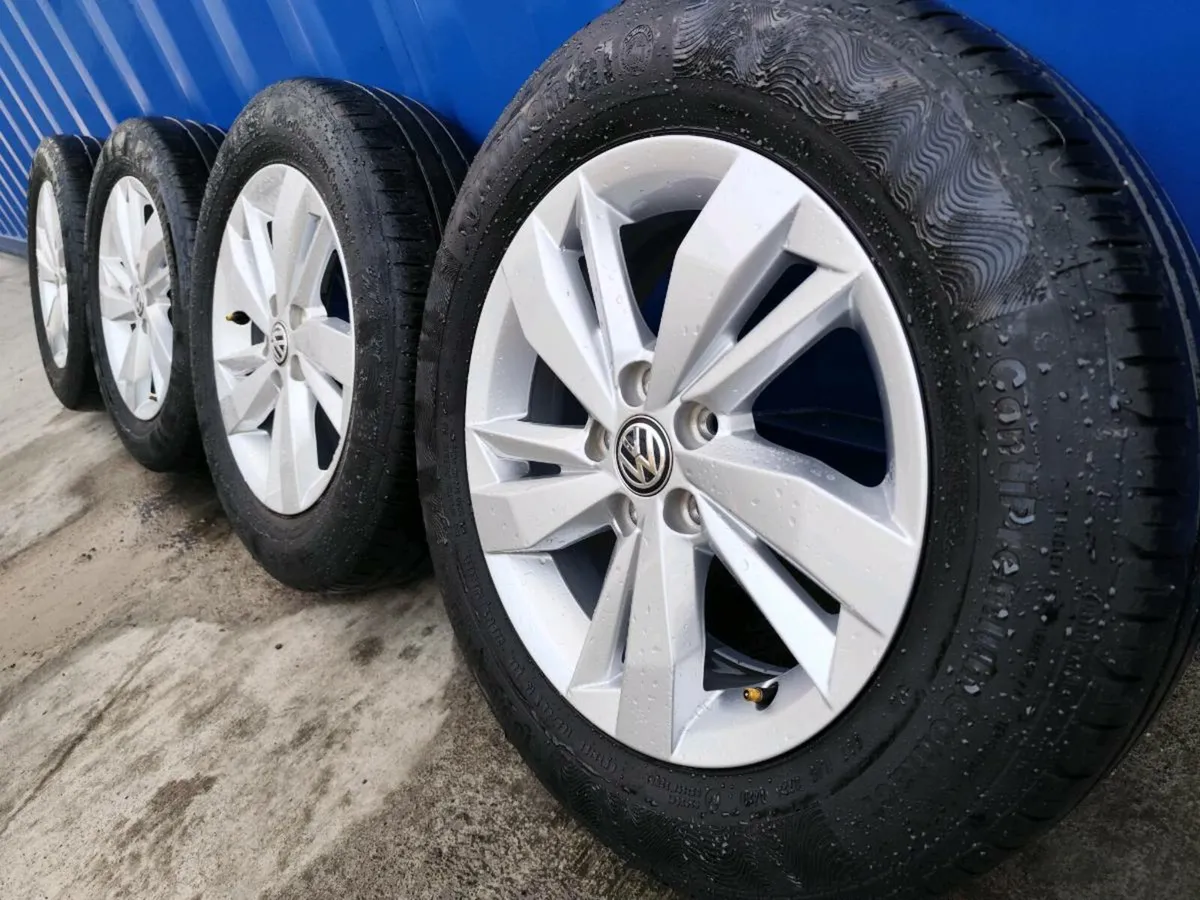 VW Polo alloy wheels - Image 1