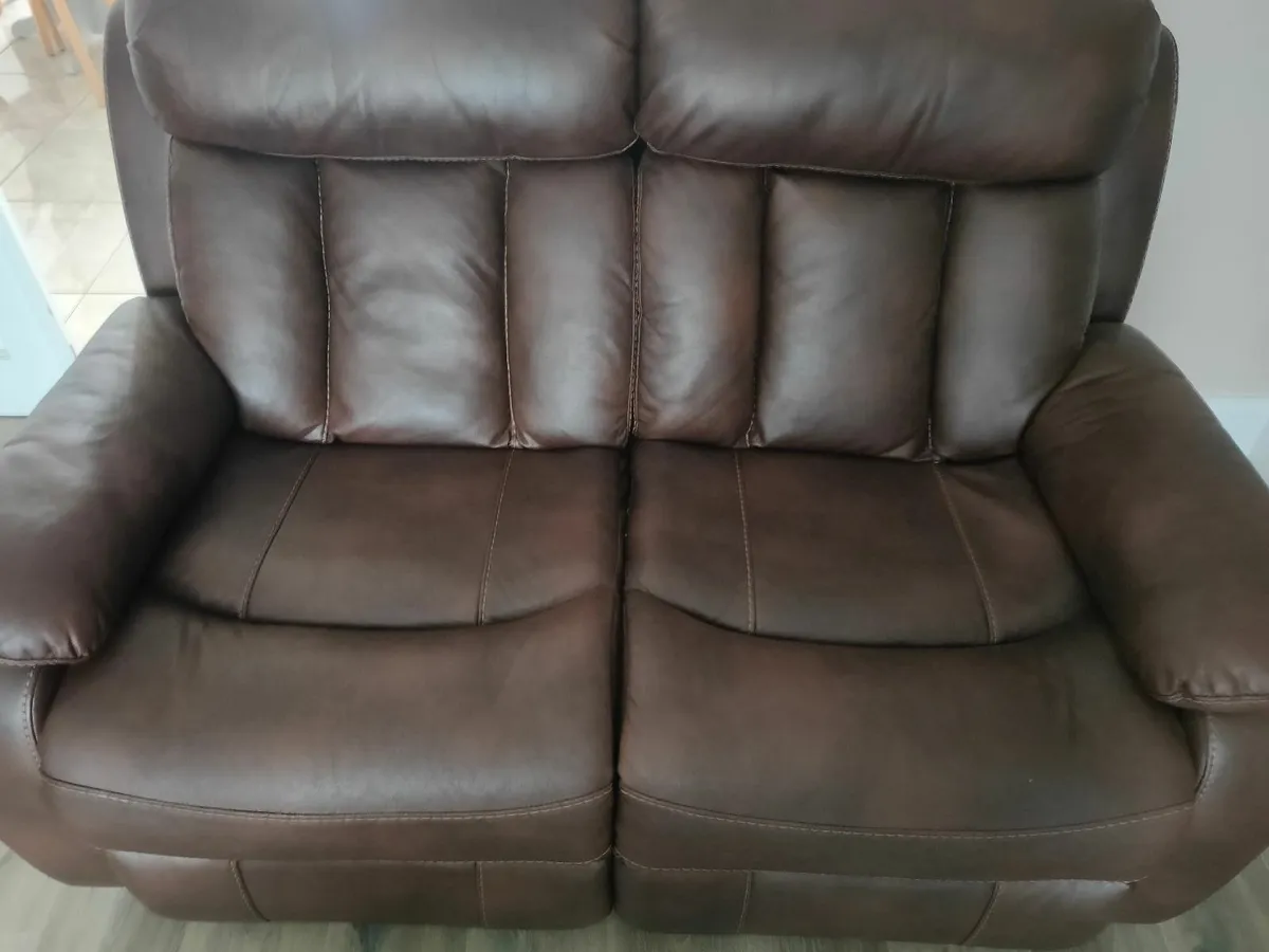Pu leather recliner sofa 2 seater and 3 seater - Image 1