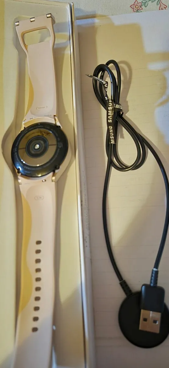 Smartwatch - Image 2