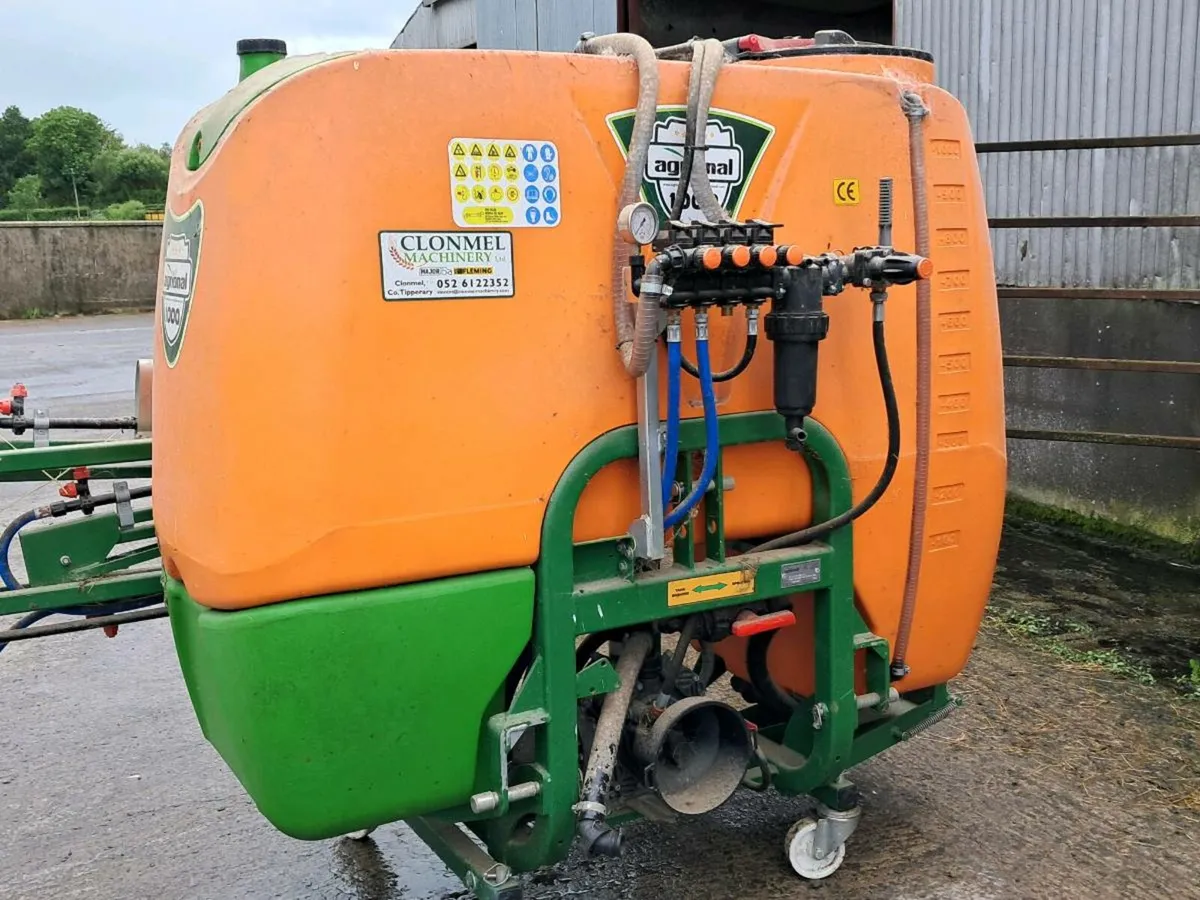 New Agrional 1000lt Sprayer - Image 2