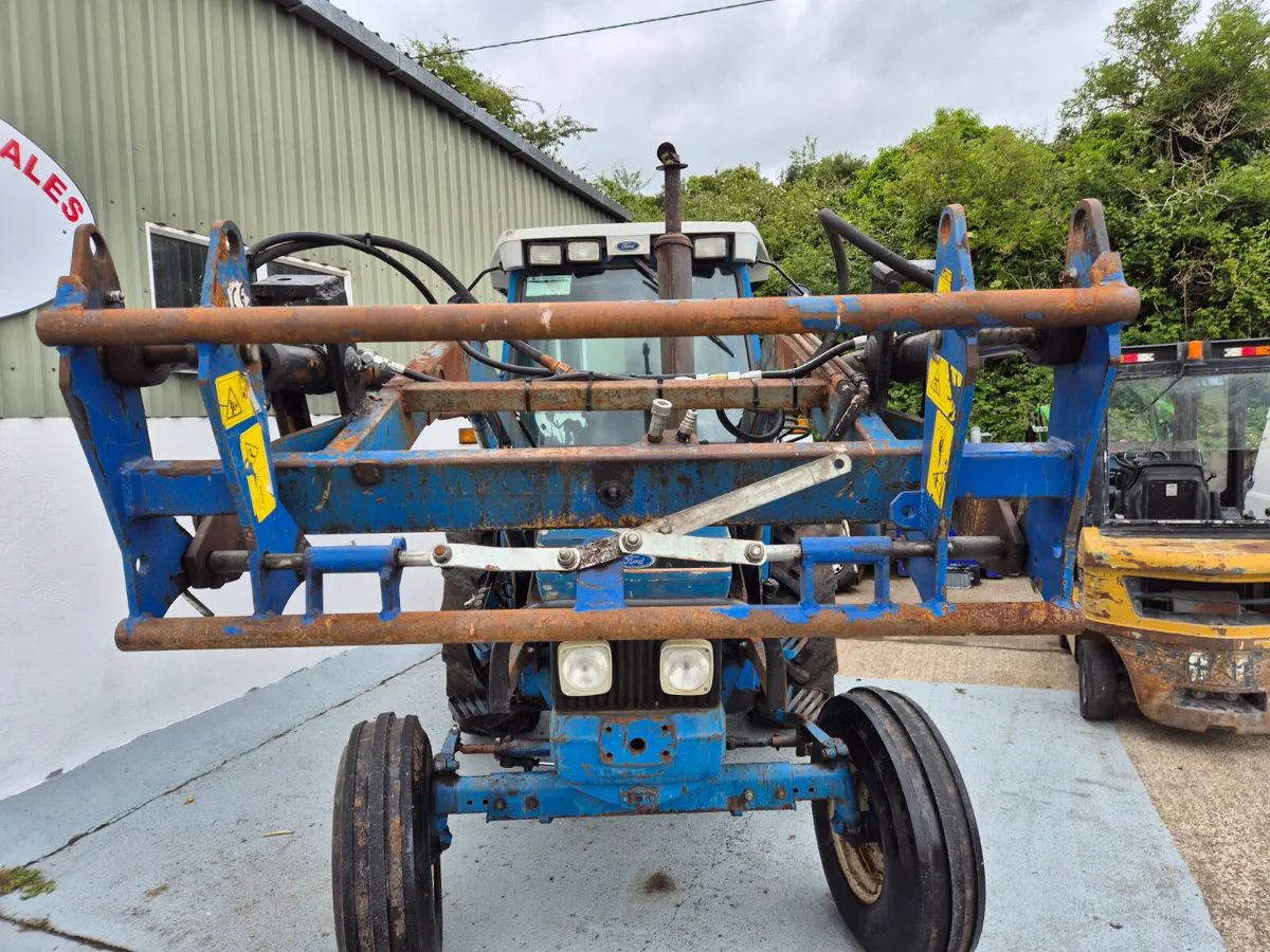FORD 6410 2WD & FRONT LOADER - Image 4