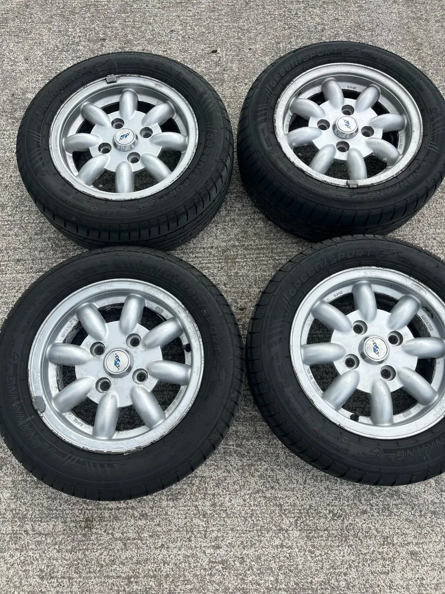 Car wheels - Image 1