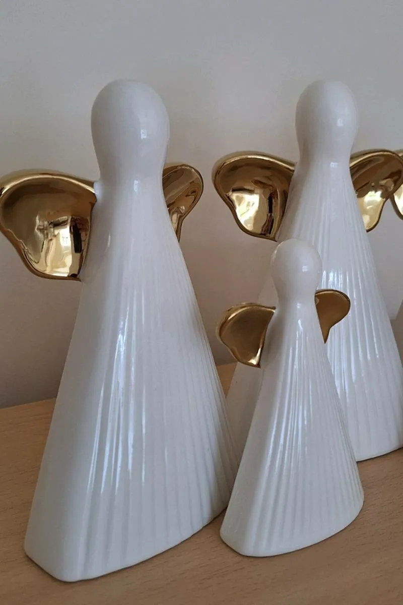 Francis Brennan set of 5 Porcelain Angels - Image 1