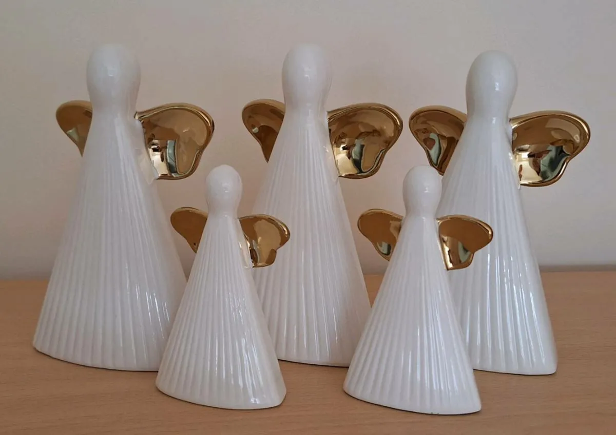 Francis Brennan set of 5 Porcelain Angels - Image 3