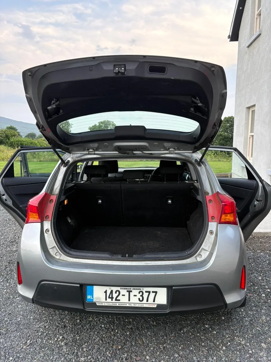 Toyota Auris - Image 4