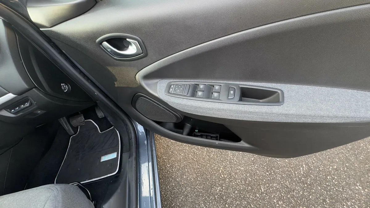 2022 Renault Zoe ICONIC – Electric | Low Mileage | - Image 4