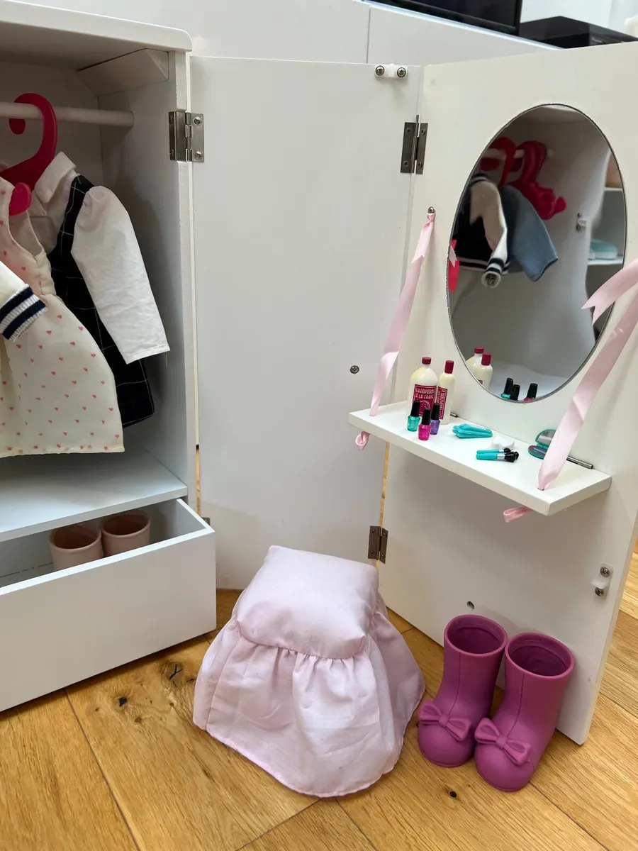Our generation wardrobe - Image 2
