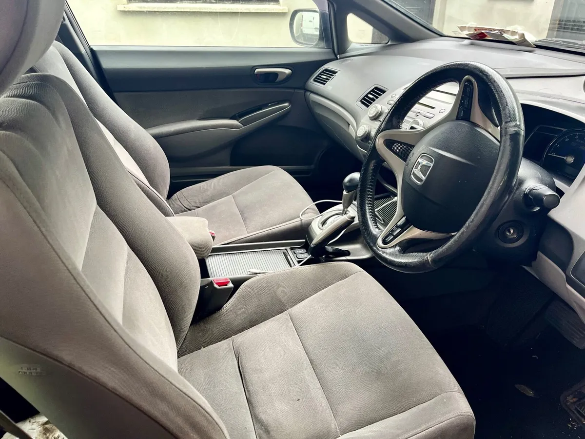 Honda Civic 2008 - Image 4