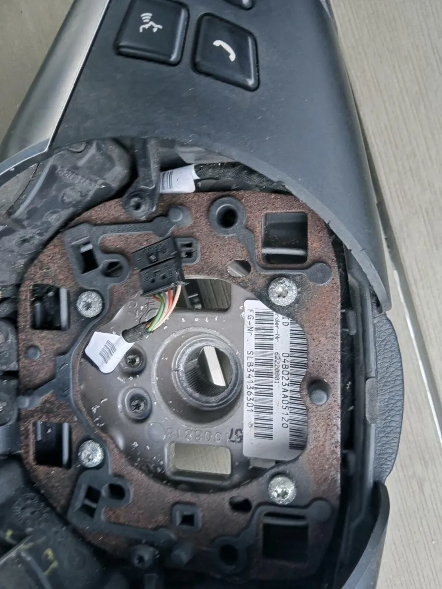Bmw e60 sport steering wheel pre facelift - Image 2