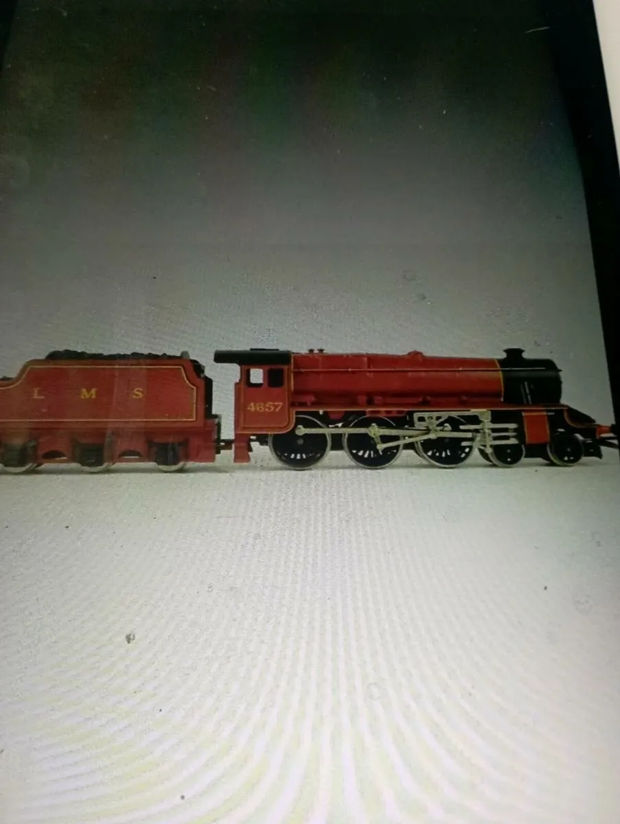 HORNBY R842 CLASS 5 4-6-0 LMS MAROON NMIB LOCOMOTO - Image 2