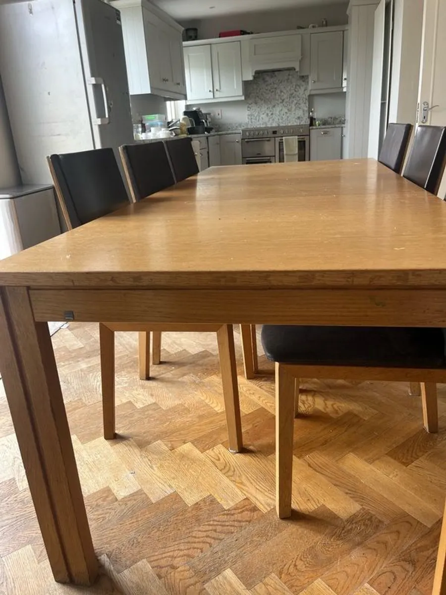 Dining table & 6 chairs - Image 3