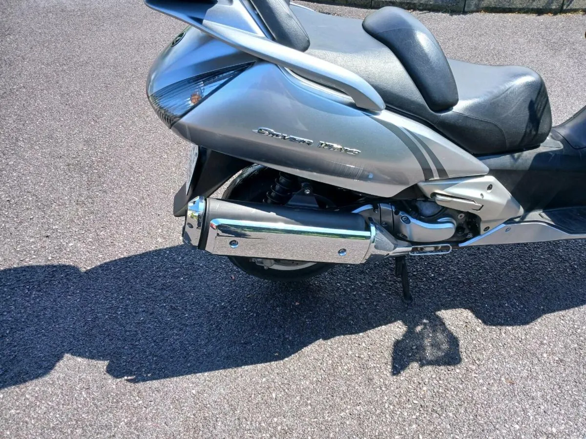 Honda silverwing 600 very clean - Image 4
