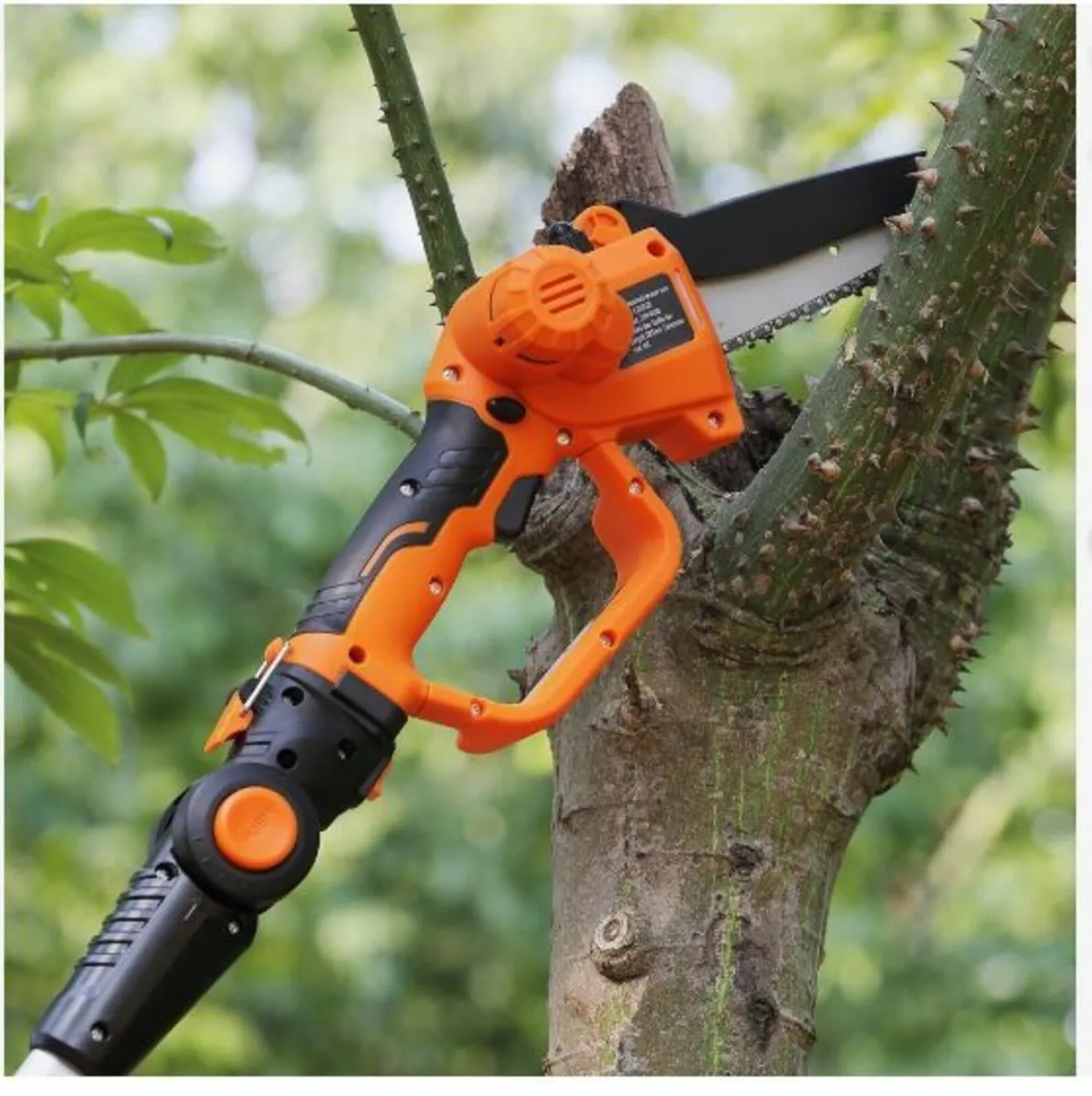 2-in-1 Cordless Pole Saw & Mini Chainsaw - Image 4
