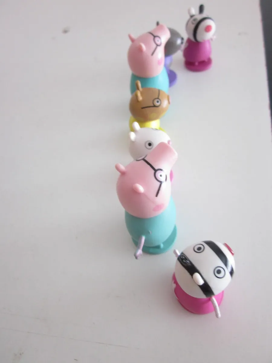 Peppa Pig Figures X 7 Vintage 2003 - Image 2