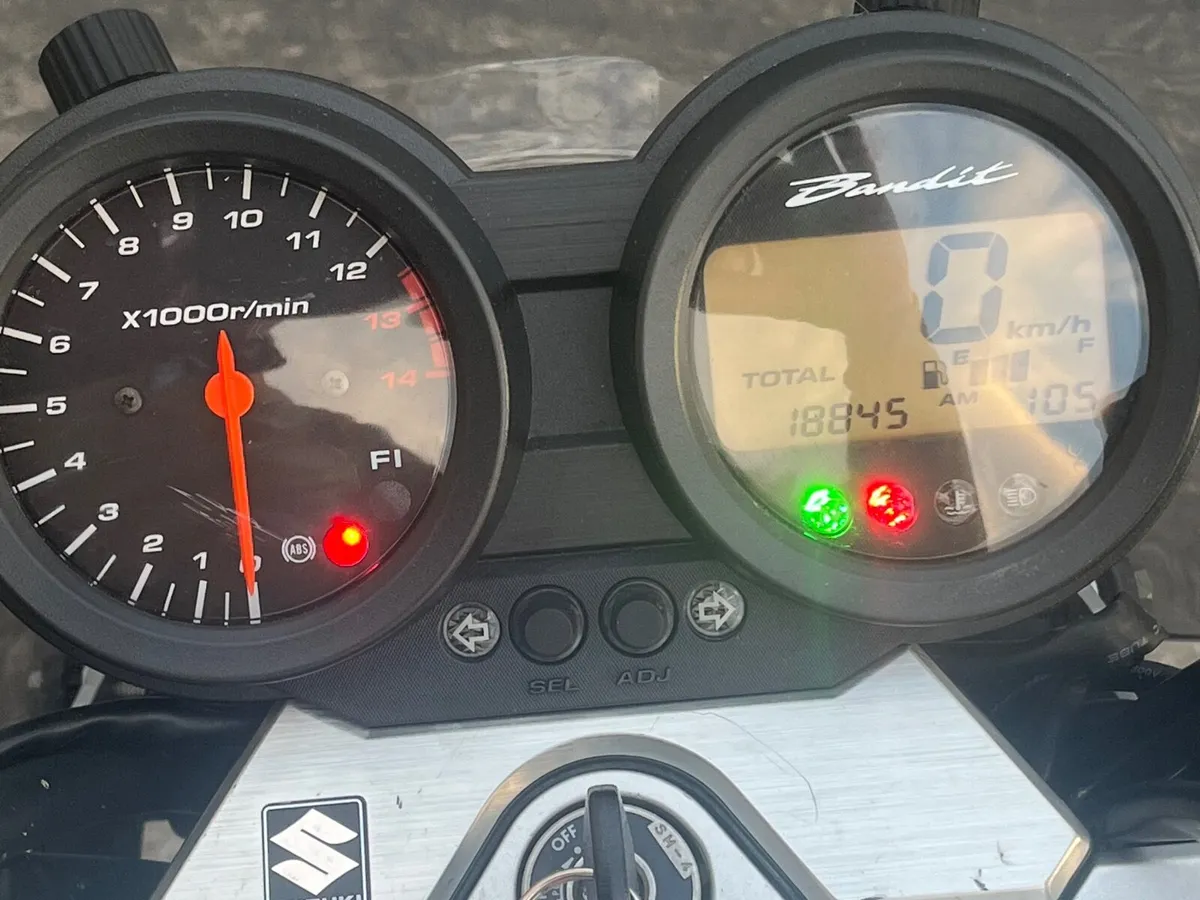 Suzuki Bandit GSF 650 - Image 2